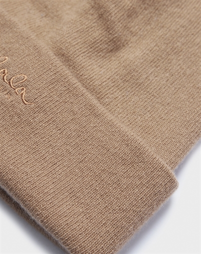 Lala Berlin - Bina Hue - Earth